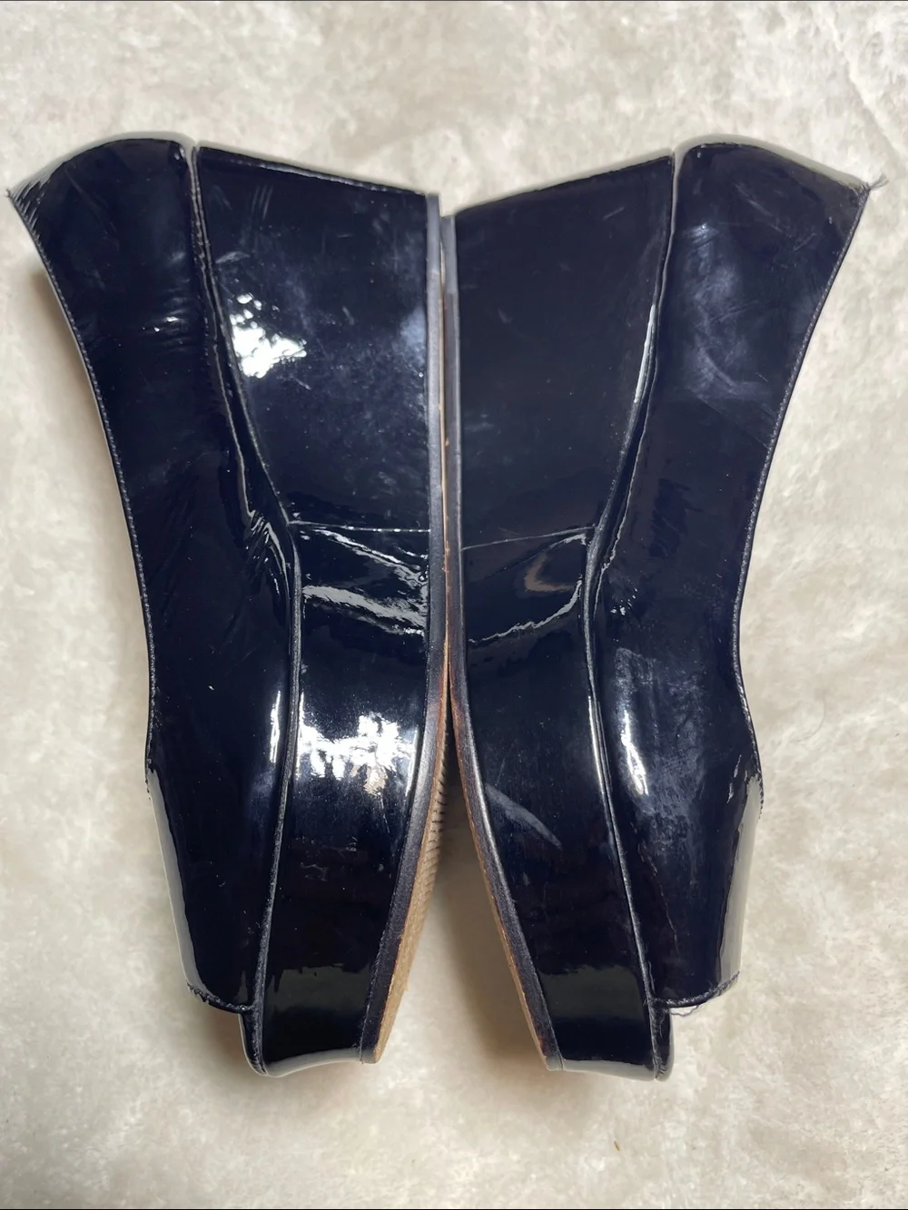 KORS Michael Kors Black Patent Wedge Peep-Toe Pumps Size 6